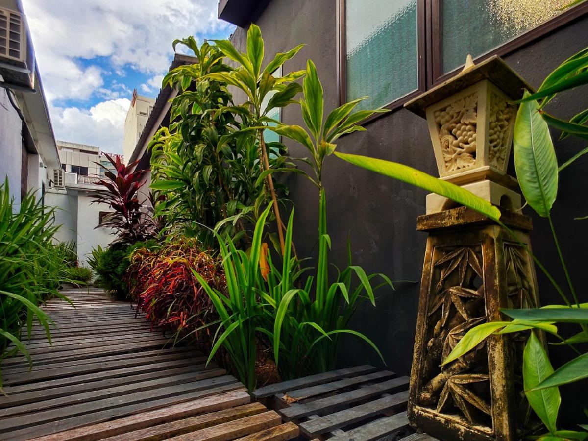 Beds In Garden * Ipoh