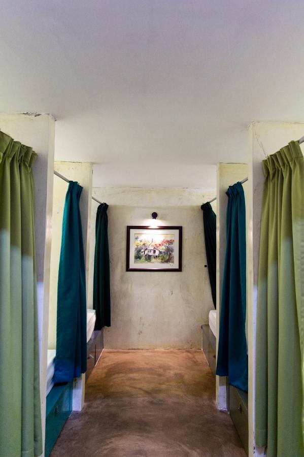 Beds In Garden Hostel Ipoh